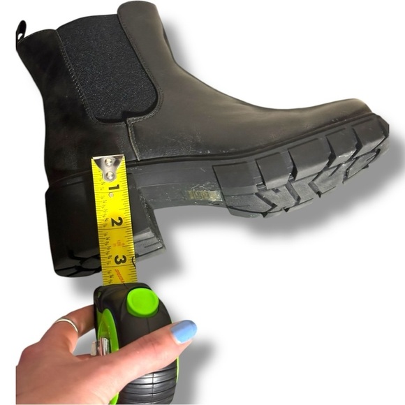 Elegant Black With Silver Leather Chunky Platform Heel Pull On Ankle Booties - Picture 7 of 12